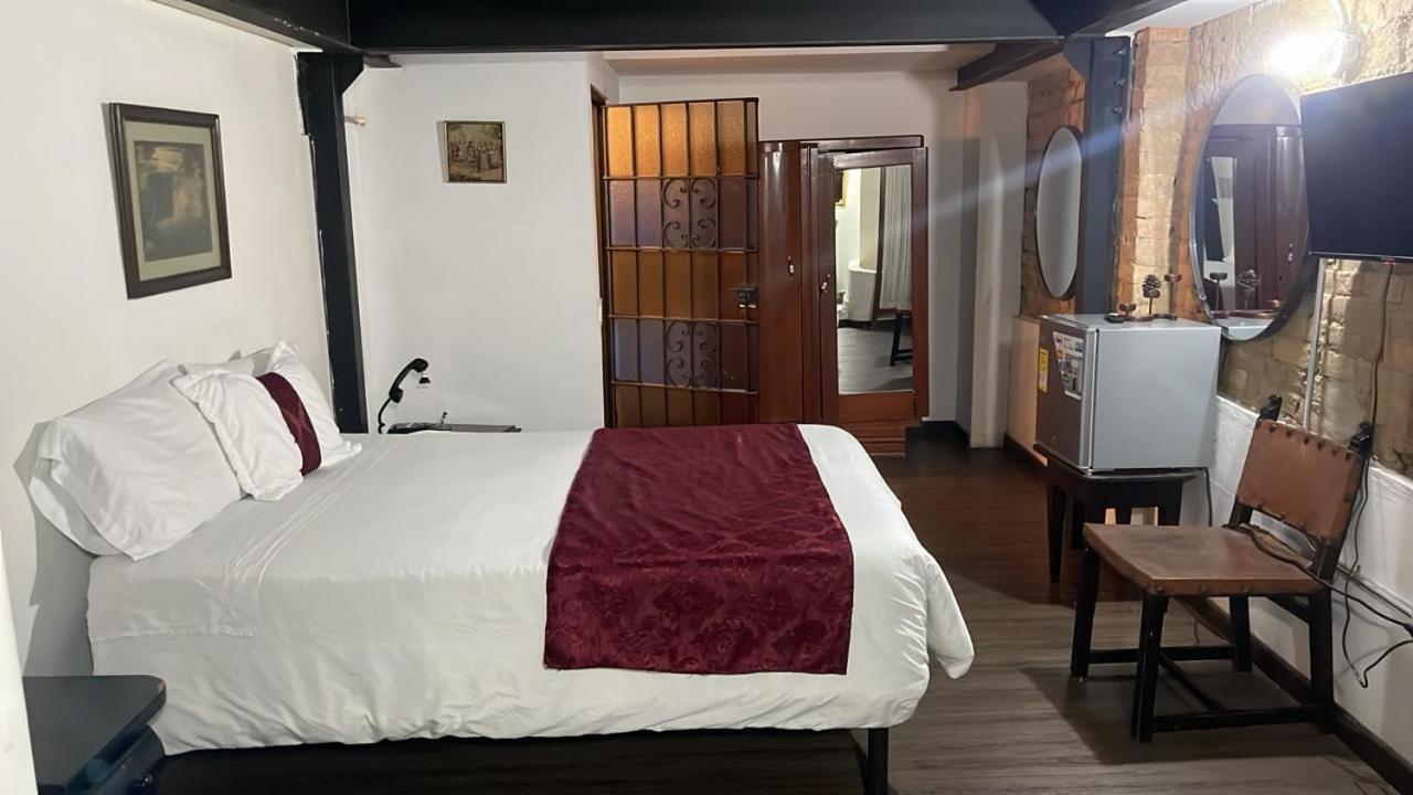 Hotel Casa De La Luz Bogotá Esterno foto